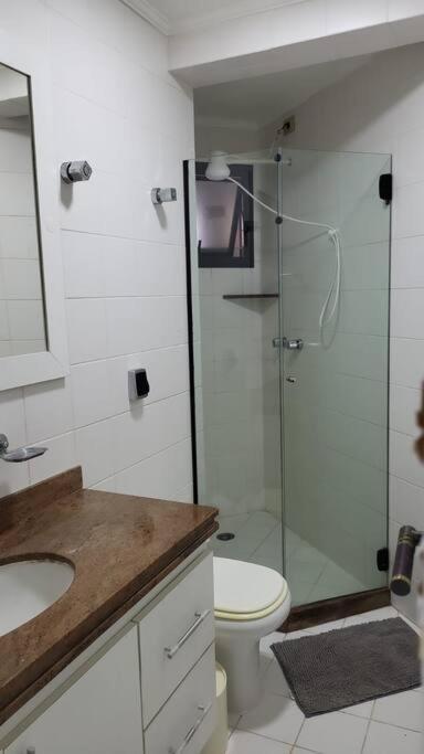 Apto Completo A 1 Quadra Da Praia Da Enseada. Guaruja Exterior photo